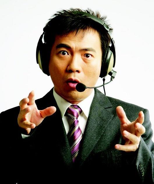 足球之夜李毅(足球之夜有哪几位主持人)