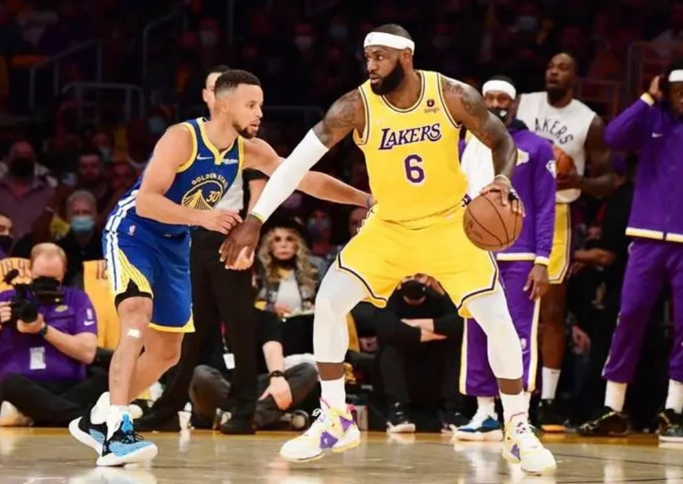 nba季前赛直播在线观看(nba季前赛直播cctv5)