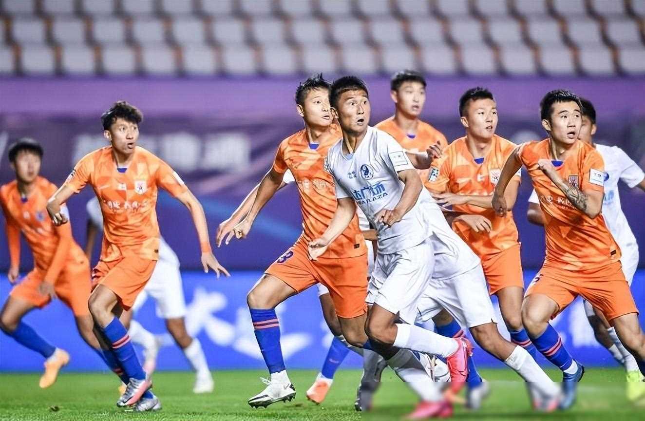 鲁能武汉比赛时间(鲁能vs武汉卓尔直播)