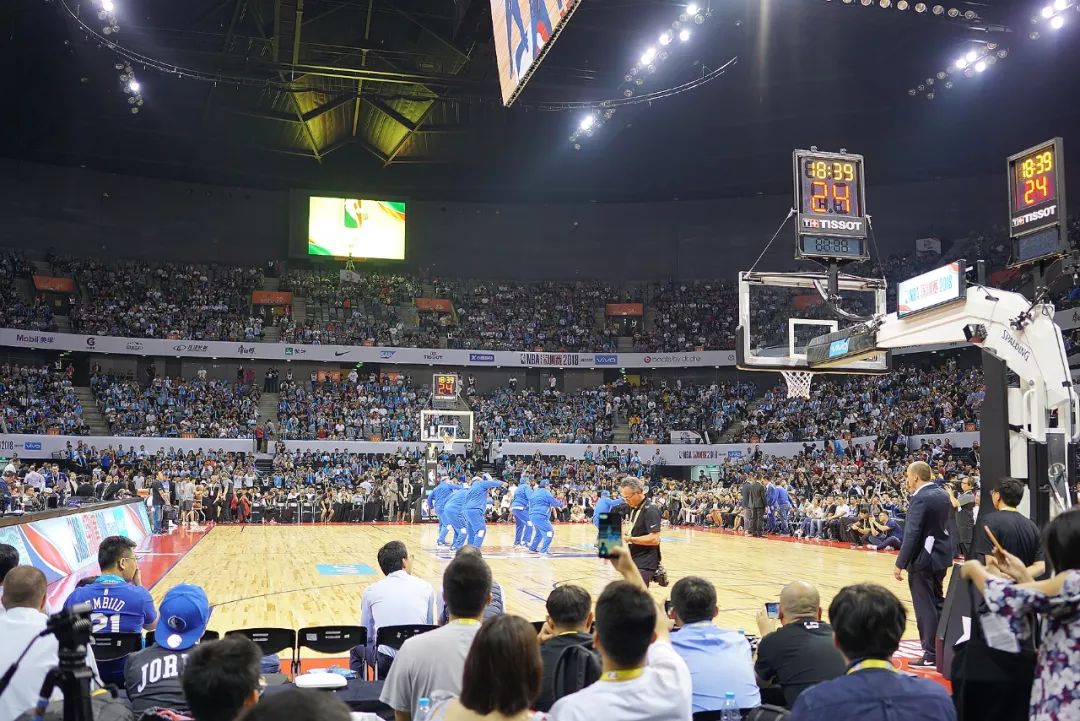 看今天nba比赛(nba今天的比赛回放)